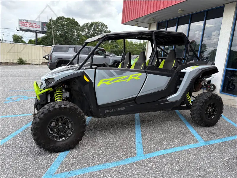 2025 Polaris RZR XP1000-4 Ultimate - Machines