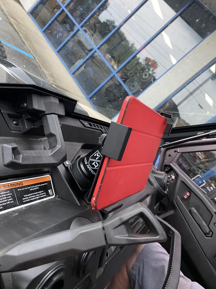 Defender  tablet mount