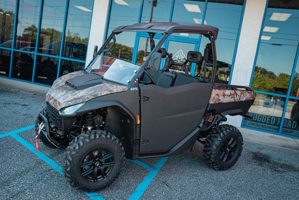 2024 Segway UT10P