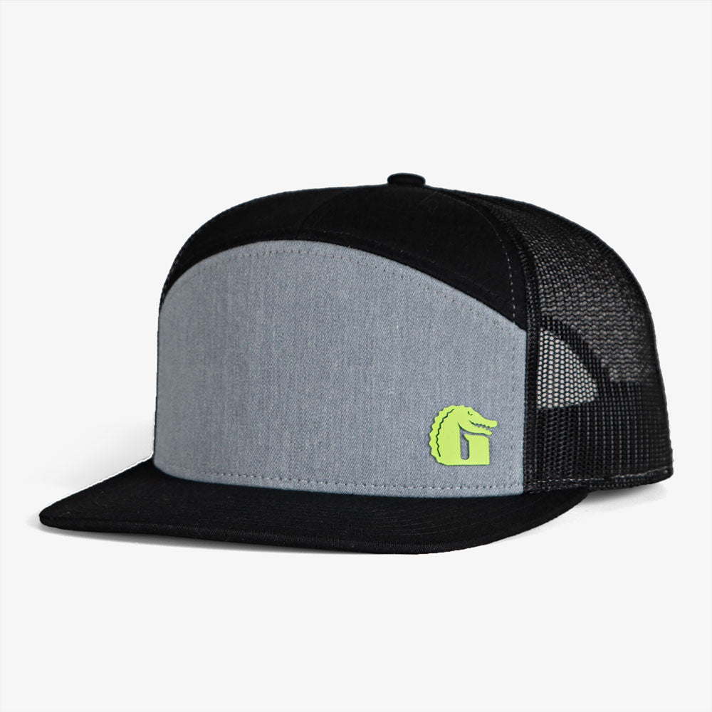 Flat Bill 7-Panel Hat | Black & Grey