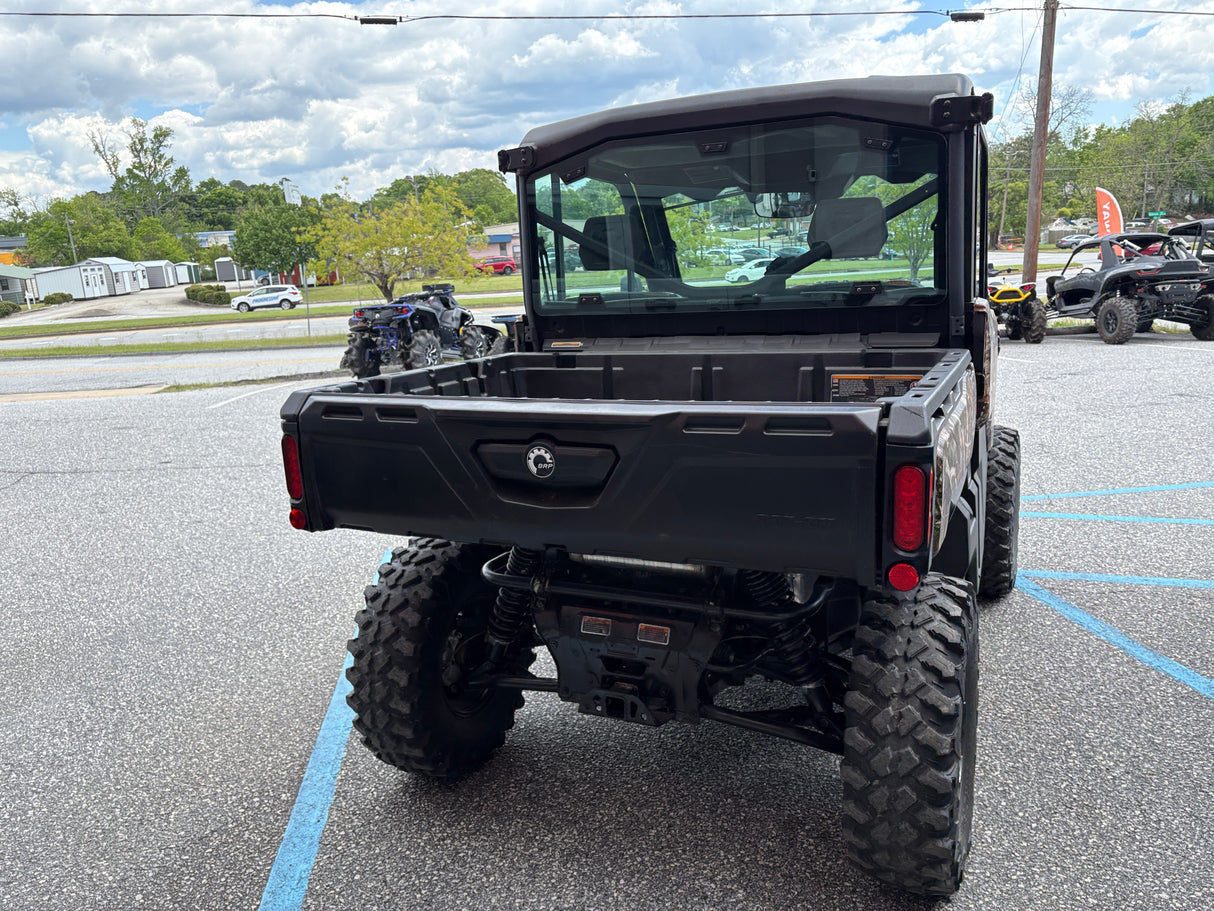 2024 Can Am Defender Limited 2dr